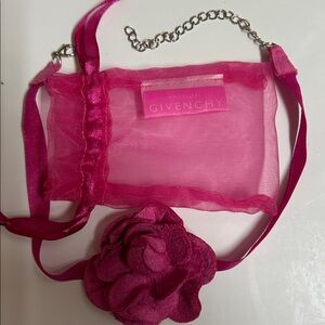 Givenchy Fuchsia Flower womens necklace